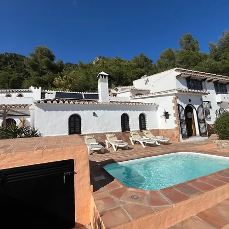 Cortijo El Comendador * Frigiliana