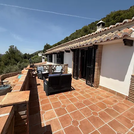 Holiday home Cortijo El Comendador *